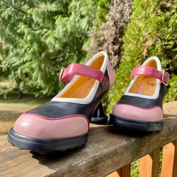 John Fluevog Mary Jane size 8 - Picture 8 of 8